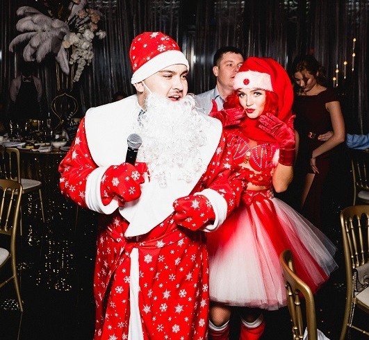 Интерактивное новогоднее световое шоу JINGLE BELLS на мероприятие от шоу QUINTESSENCE